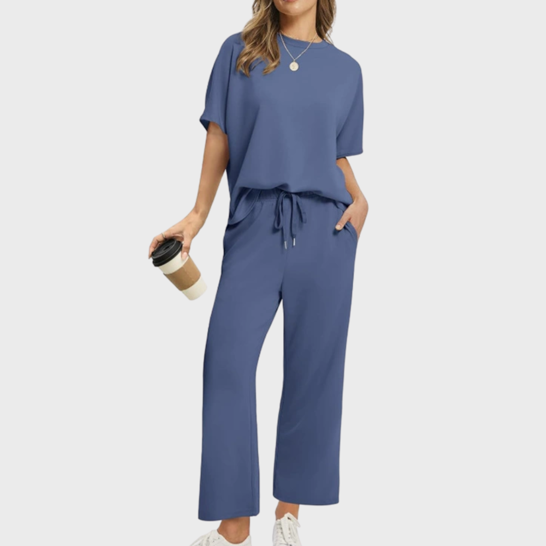 Isaksson™ | Tyra – Mjuk loungedräkt med ledig silhuett