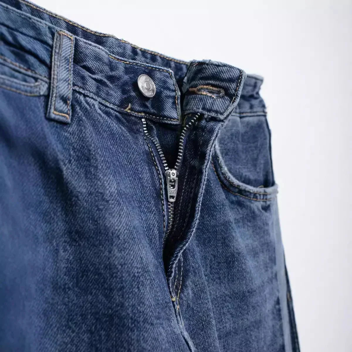Isaksson™ | Jean med Utvidgade Sidor