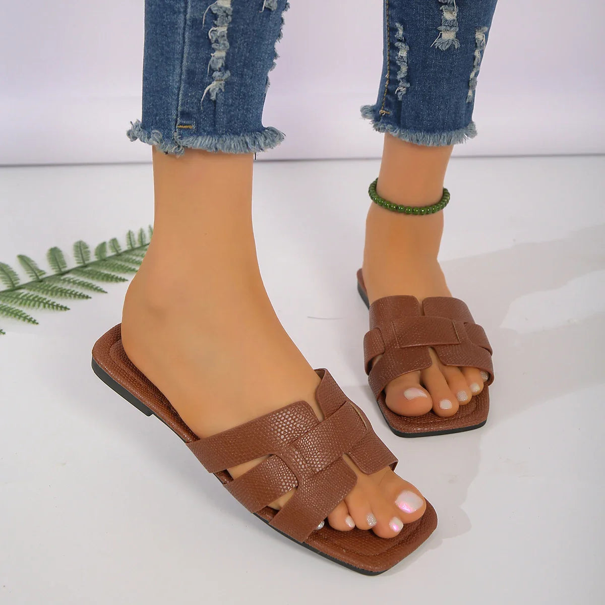 Isaksson™ | Celeste – Eleganta slip-ins med stilren flätad design