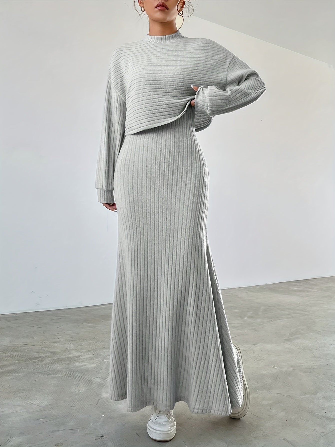 Isaksson™ | Avslappnad klänning för kvinnor + Gratis tröja