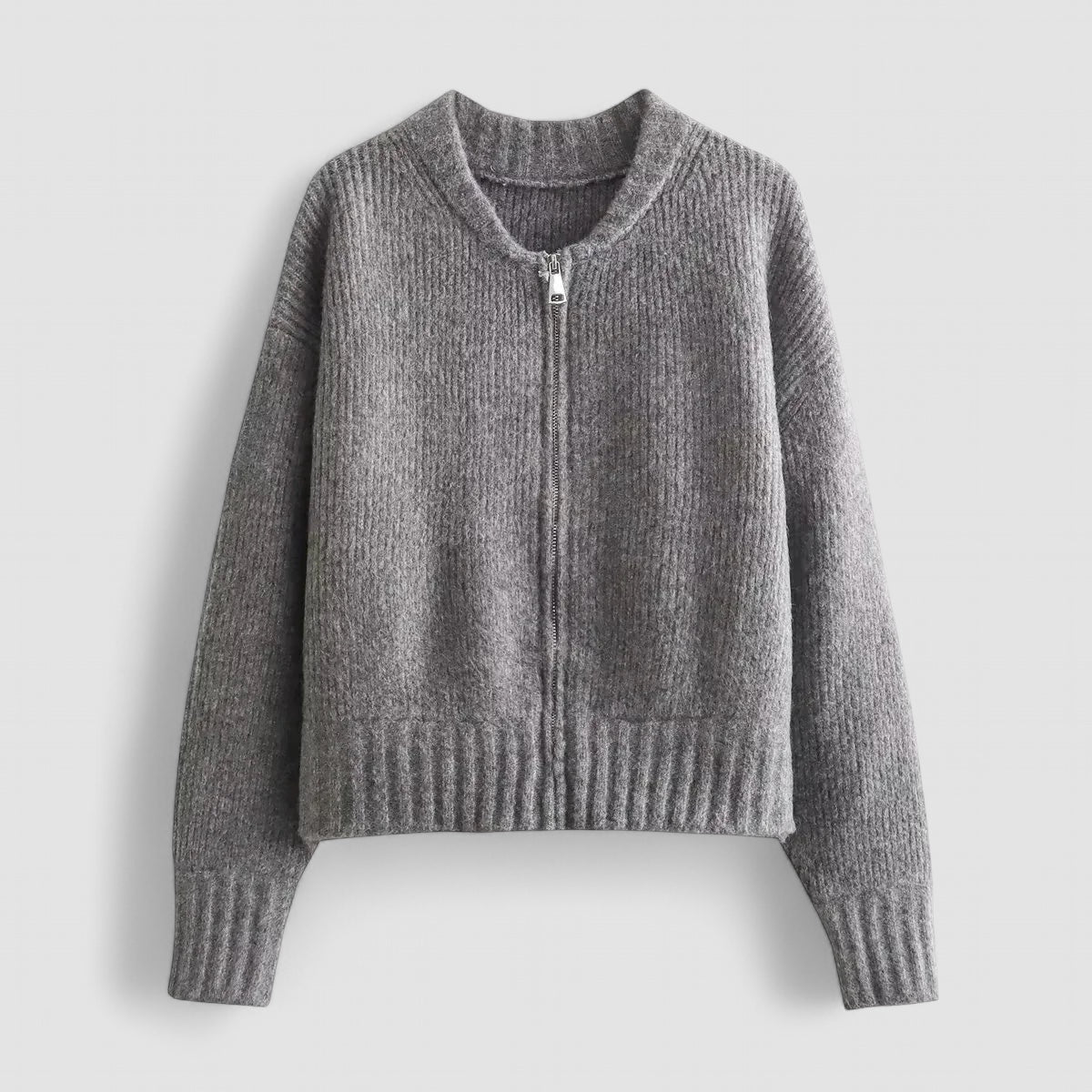 Isaksson™ | Renée