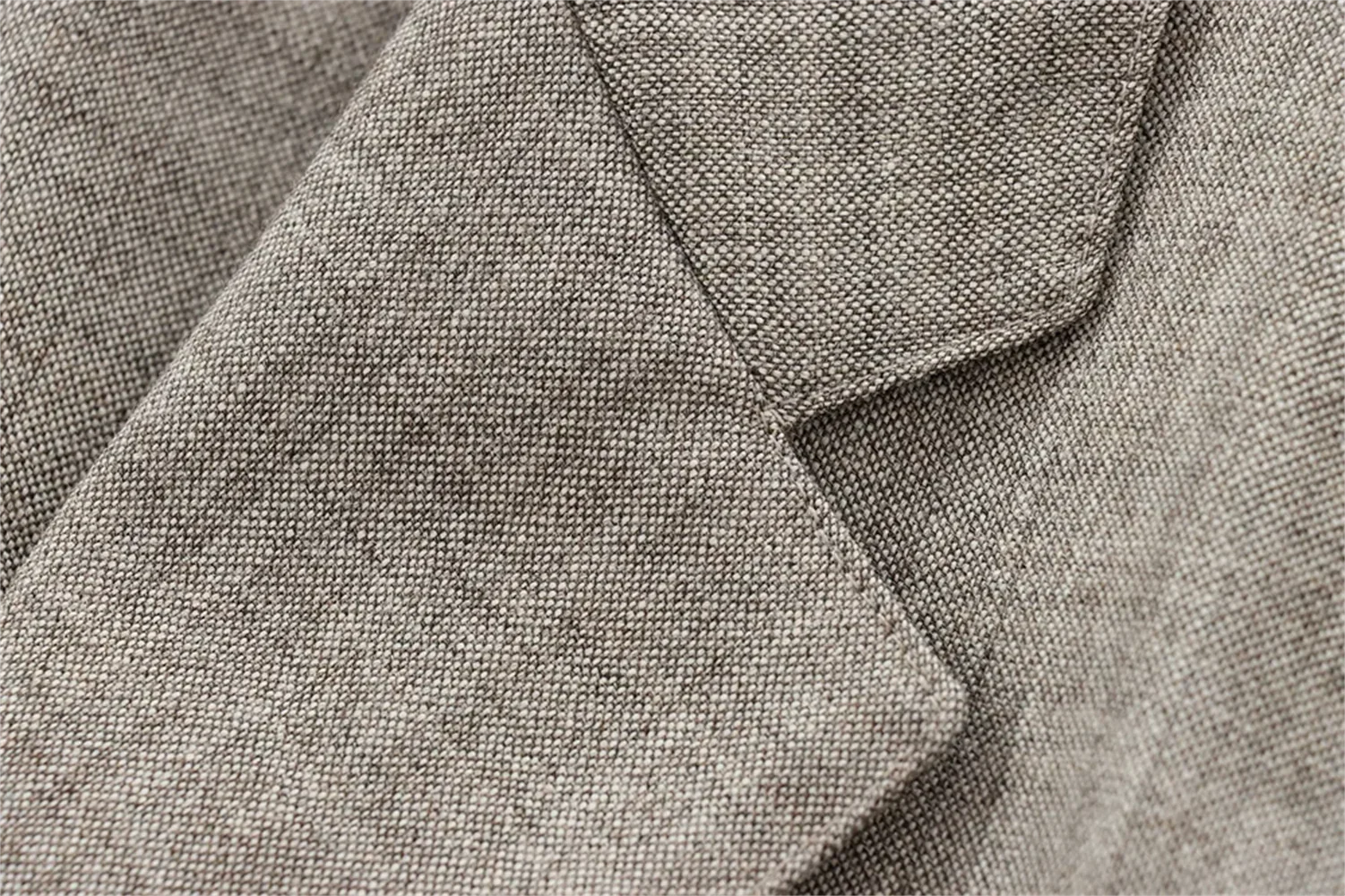 Isaksson™ | Claire