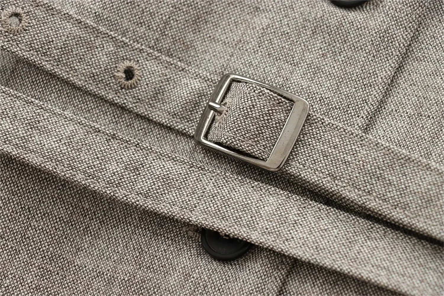 Isaksson™ | Claire